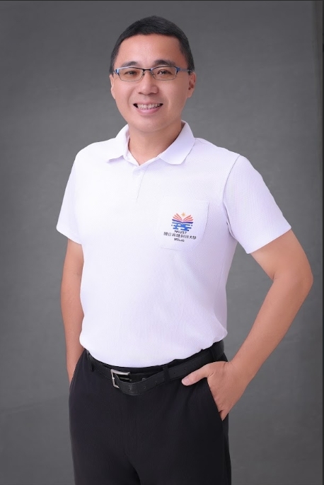 薛丁仁
